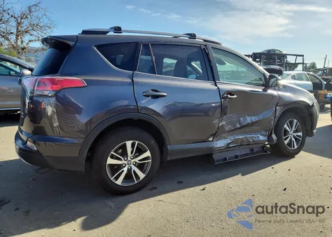 2018 Toyota Rav4 Adventure z USA, uszkodzony, nr VIN JTMRFREV9JJ737014